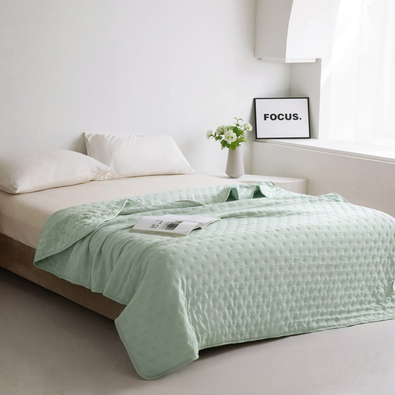 Mistral Quilt | Cooling Summer Comforter - Ultrasonic Quilted Lightweight Breathable Quilt - Bean Green Color