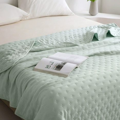 Mistral Quilt | Cooling Summer Comforter - Ultrasonic Quilted Lightweight Breathable Quilt - Bean Green Color