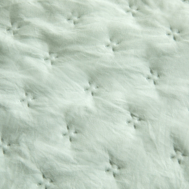 Mistral Quilt | Cooling Summer Comforter - Ultrasonic Quilted Lightweight Breathable Quilt - Bean Green Color