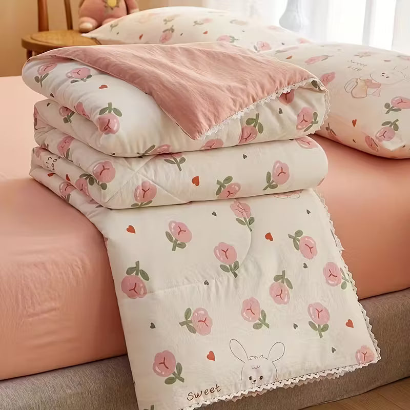 Soja Quilt | Soybean Fiber Cooling Comforter - Sustainable Bedding, Silky Breathable Summer Quilt - Manta Rose