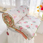 Soja Quilt | Soybean Fiber Cooling Comforter - Sustainable Bedding, Silky Breathable Summer Quilt - Manta Rose