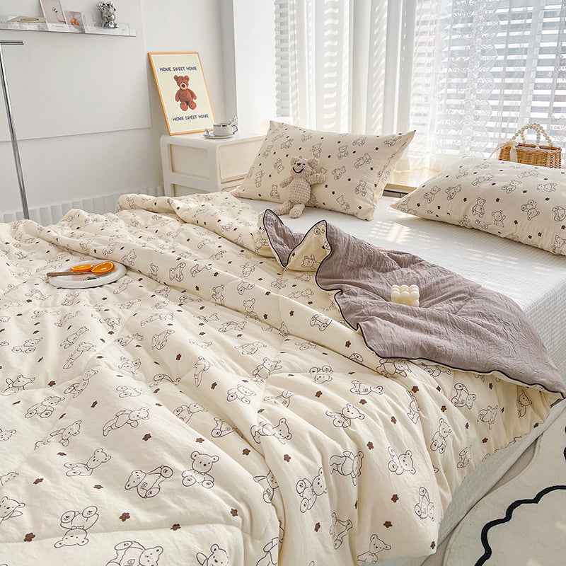 Soja Quilt | Soybean Fiber Cooling Comforter, Sustainable Bedding, Silky Breathable Summer Quilt - Dean Bear