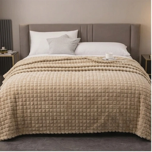 Plush Rabbit Fleece Blanket - Double-Sided Soft Warm Throw